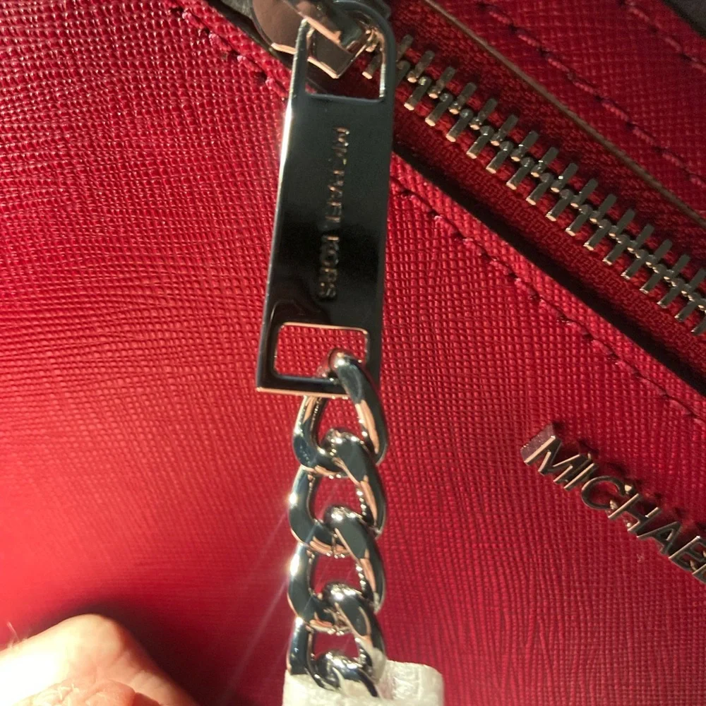 Michael Kors Dark Raspberry Jet Set Leather Crossbody Bag - Picture 10 of 10